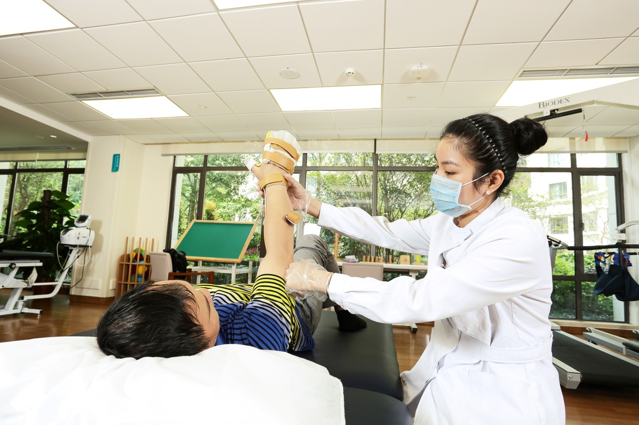 春節又遇“保姆荒”？養老機構推出“短期保姆”服務解燃眉之急